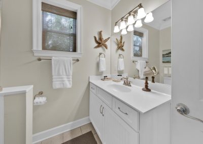 14 Lifeguard Loop E Rosemary-large-016-017-1J0A80701-1500x1000-72dpi