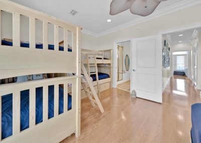 14 Lifeguard Loop E Rosemary-large-016-017-1J0A80701-1500x1000-72dpi