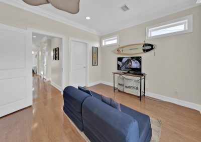 14 Lifeguard Loop E Rosemary-large-016-017-1J0A80701-1500x1000-72dpi