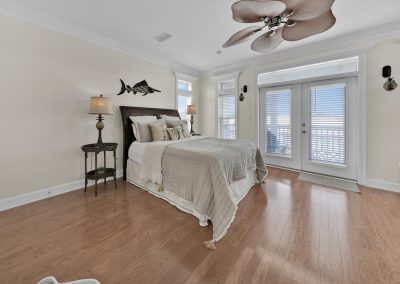 14 Lifeguard Loop E Rosemary-large-016-017-1J0A80701-1500x1000-72dpi