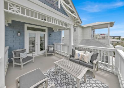 14 Lifeguard Loop E Rosemary-large-016-017-1J0A80701-1500x1000-72dpi