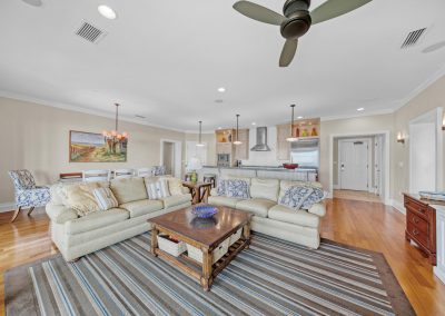 8377 E County Hwy 30A Unit 402-large-010-016-417 8-1500x1000-72dpi-barefoot30avacationrentals