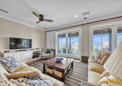 8377 E County Hwy 30A Unit 402-large-015-010-417 12-1500x1000-72dpi-barefoot30avacationrentals