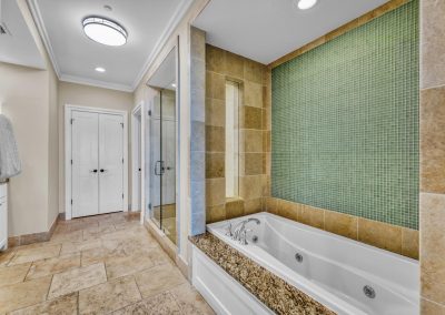 8377 E County Hwy 30A Unit 402-large-030-029-417 28-1500x1000-72dpi-barefoot30avacationrentals